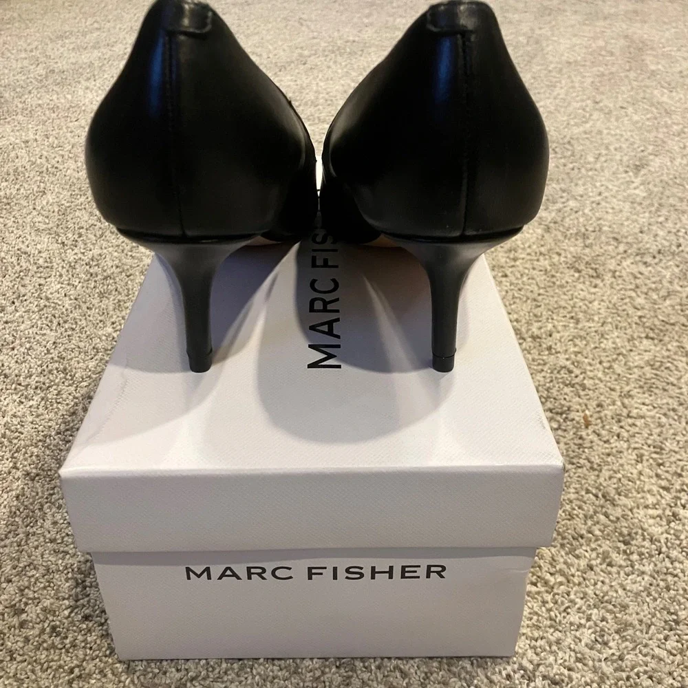 Marc Fisher Alola Black Leather Pointed Toe Stiletto Pumps Heels Womens 6.5M NWB